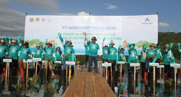 Hari Lingkungan Hidup Sedunia, PT AR Tanam Pohon Mangrove dan Bibit