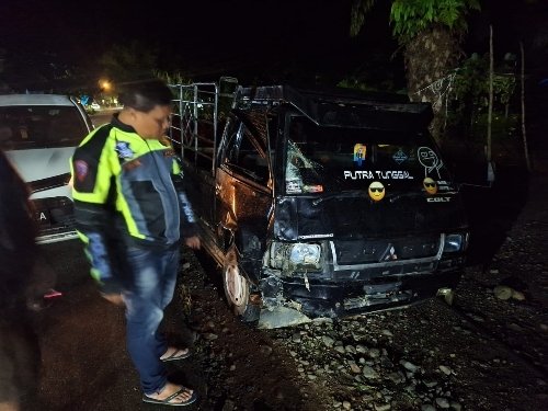 Ambil Jalur Berlawanan, Pelajar Tewas Tabrakan dengan Mobil Muatan Sawit