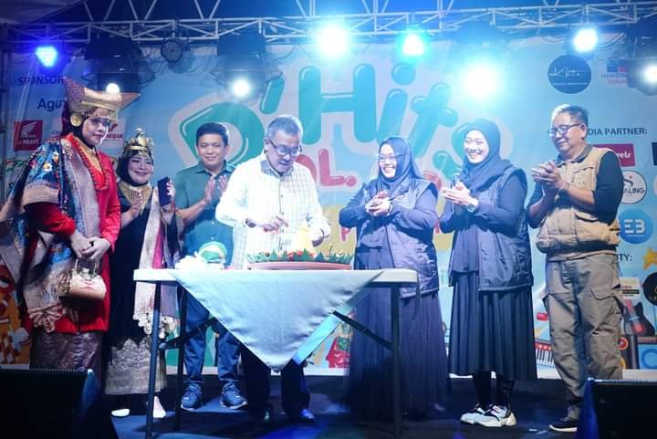 Jefridin Resmikan D\' Hits Vol 2 Bazar UMKM di Harbourbay Downtown