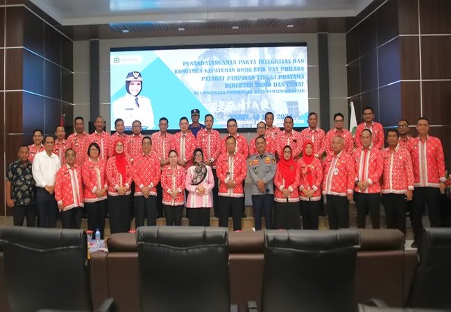 ASN Pematangsiantar Tandatangani Fakta Integritas serta Komitmen Kepatuhan Kode Etik dan Perilaku