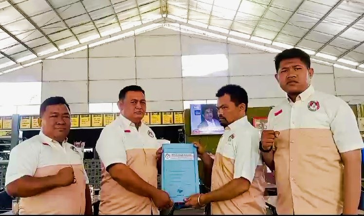 Siapkan Menang Bobby di Pilgubsu, Relawan Pasti Bobby Kota Medan Serahkan SK Relawan Pasti Bobby Kecamatan Medan Amplas