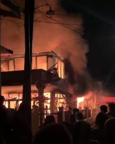 Amukan Sijago Merah Hanguskan Rumah Seorang Nenek di Kota Sidimpuan
