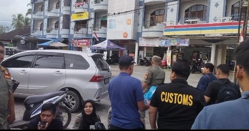 \'Gempur Rokok Illegal\', Bea Cukai Sibolga dan Satpol Sidimpuan Sita 400 Bungkus