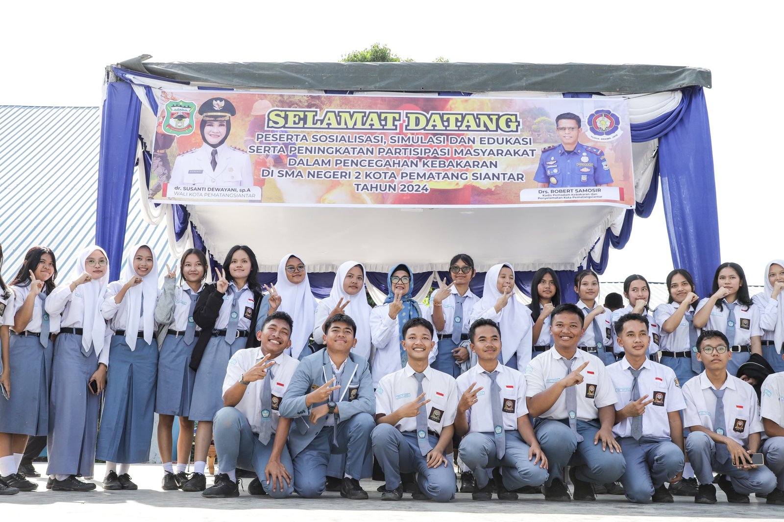 Wali Kota Buka Kegiatan Sosialisasi dan Edukasi Pencegahan dan Penanggulangan Kebakaran di SMAN 2 Pematangsiantar