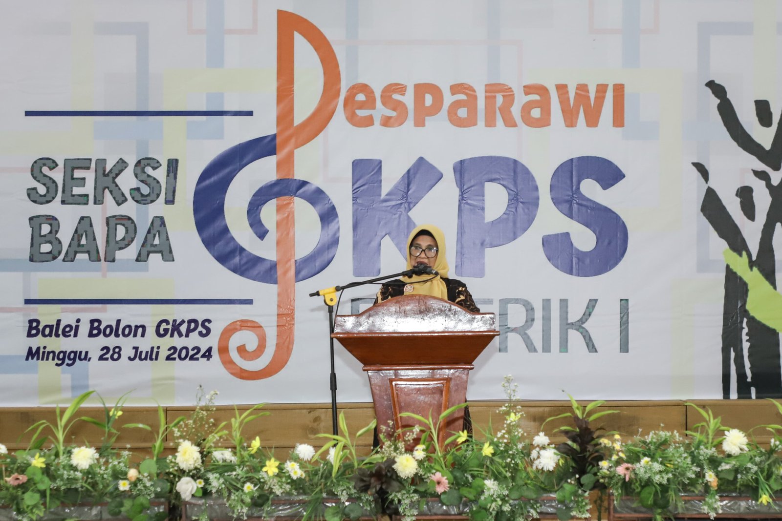 Wali Kota Pematangsiantar Resmikan  Pesta Paduan Suara Bapa GKPS se-Distrik 1