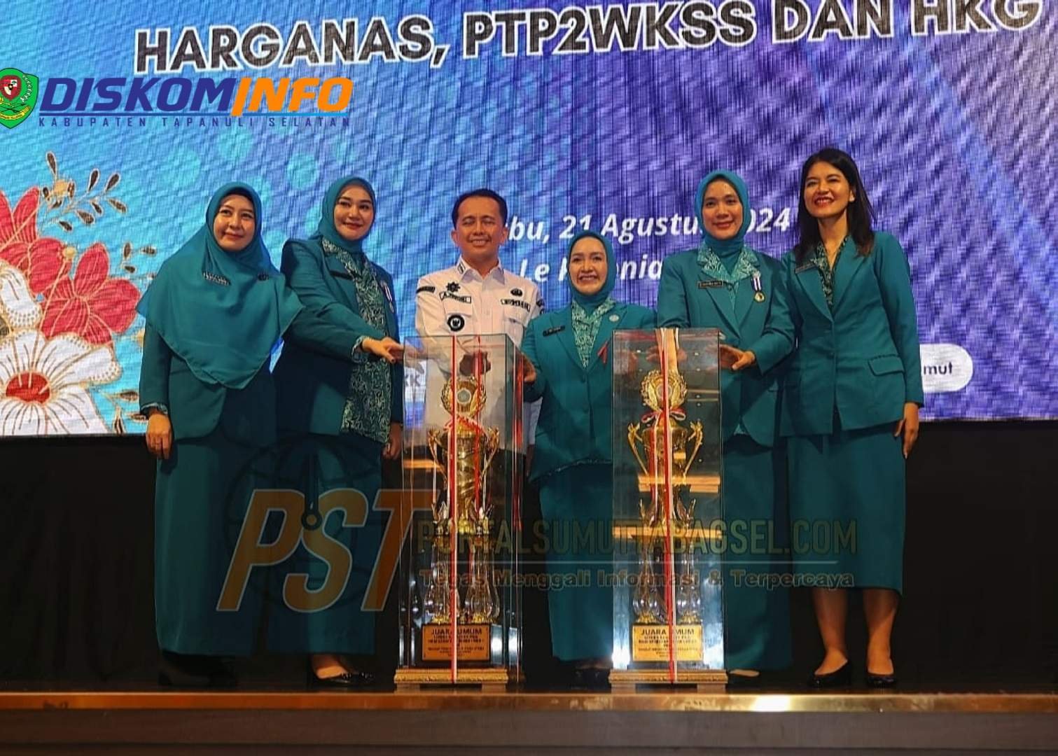 TP PKK Tapsel Kembali Raih Beberapa Prestasi Perlombaan Harganas Tingkat Provsu