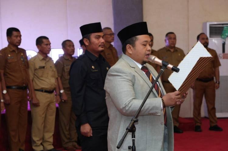Sofyan Adil Dilantik Jadi Sekda Tapsel