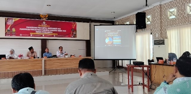 Gelar Sosialisasi, KPU Sidimpuan Ajak Wartawan Sukseskan Pilkada Serentak 2024