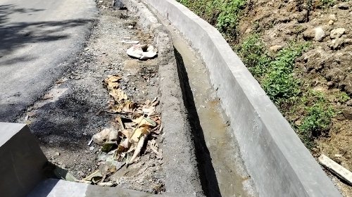 Proyek Saluran Irigasi Tanpa Plank Merek di Desa Partihaman Diduga di Mark Up