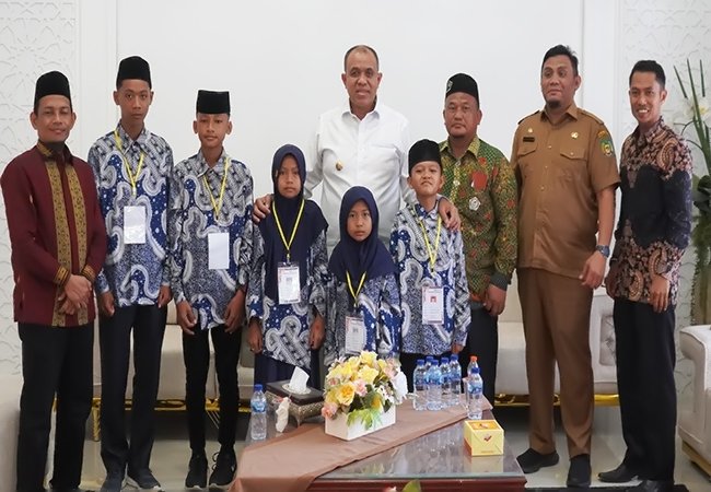 Pj Bupati Langkat Lepas Kontingen PORSADIN VI, Siap Harumkan Sumut di Tingkat Nasional