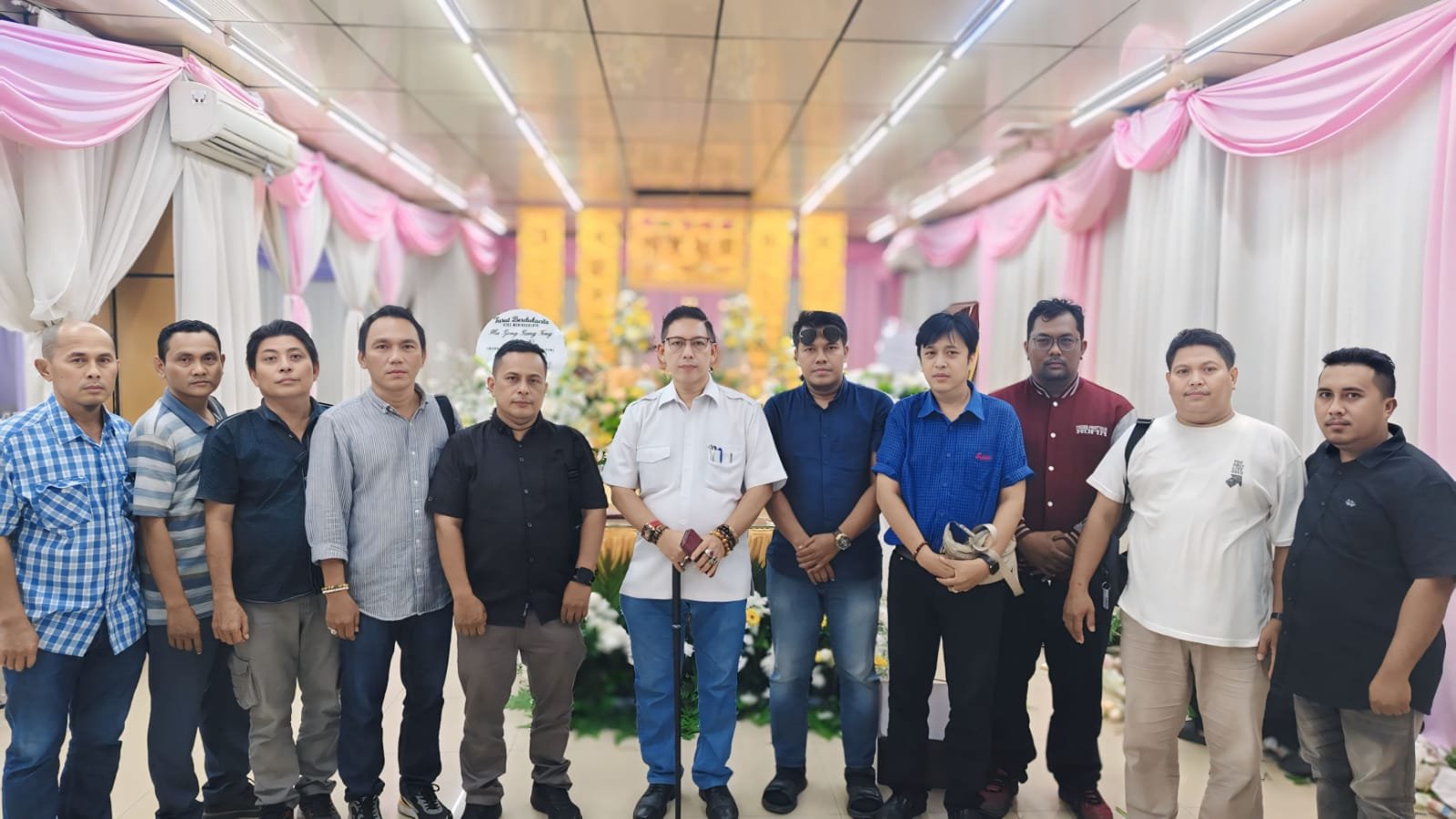 Wartawan DPRD Medan Turut Berdukacita Atas Kepergian Ibunda Wong Chun Sen