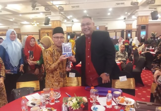 HUT JMSI ke-5 di Banjarmasin, Usung Program Literasi Goes To School