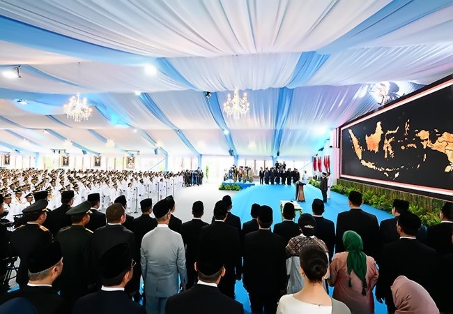 Pelantikan Serentak Kepala Daerah Pertama Kali di Indonesia