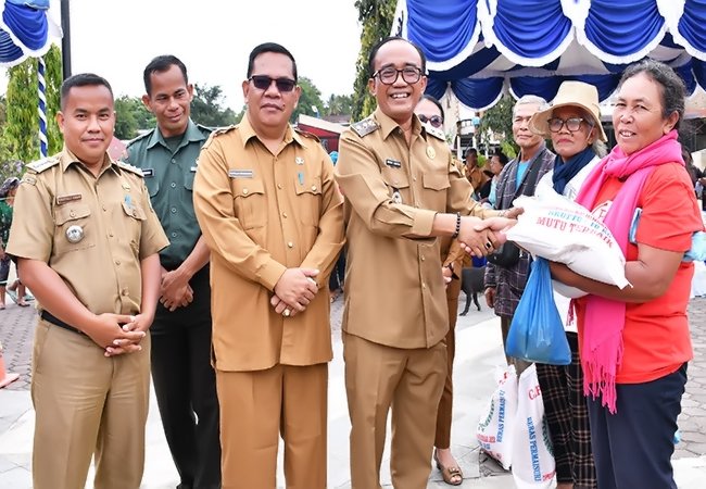Wabup Samosir Pimpin Rapat Pengamanan Hari Raya Idul Fitri 2025