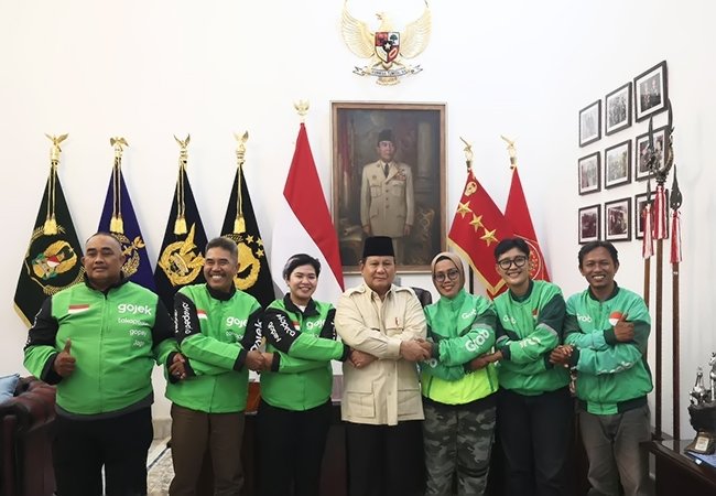 Prabowo Umumkan Bonus Hari Raya untuk Pengemudi dan Kurir Online