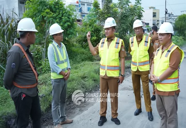 Wakil Bupati Asahan Tinjau Proyek Pemeliharaan Jalan di Sejumlah Titik