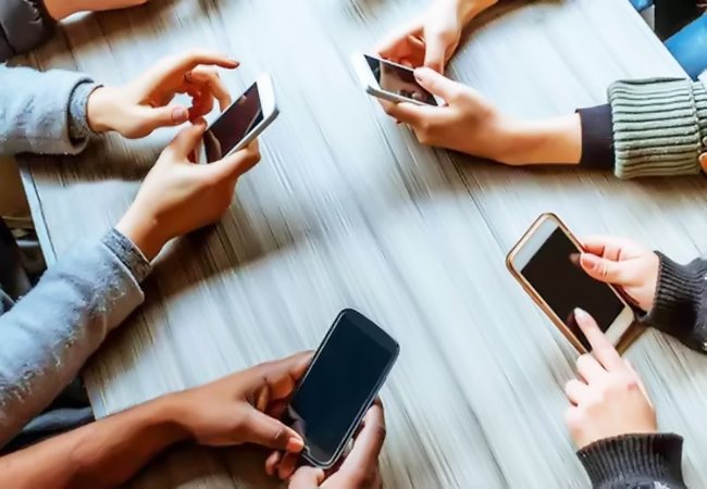 Berikut Daftar Smartphone Terkoneksi Teknologi eSIM di Indonesia