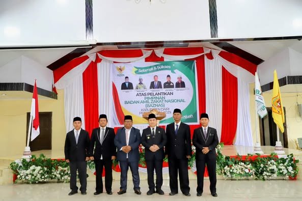 Pj Bupati Lantik Pimpinan Badan Amil Zakat Nasional (Baznas) Dairi Periode 2024 s/d 2029