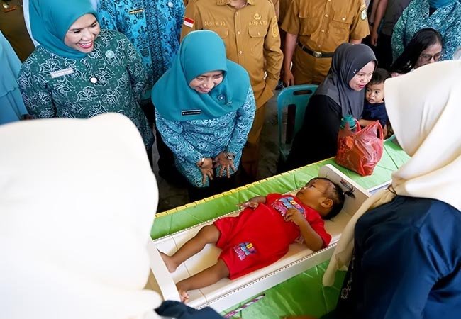 Titiek Sugiharti Tinjau Posyandu dan PAUD di Sergai, Ajak Ibu dan Lansia Aktif Cek Kesehatan