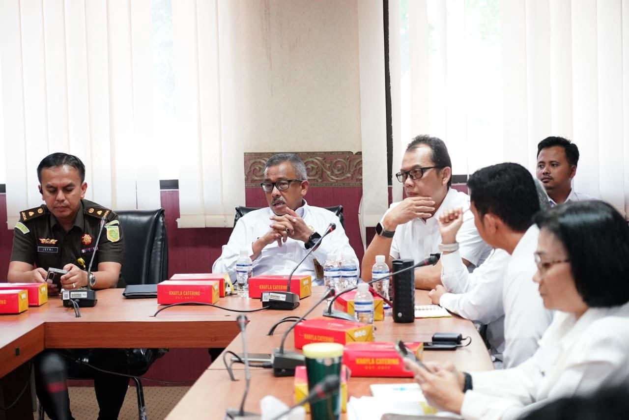 Pemko dan BP Batam Bersama Kejari Lakukan Pembahasan Perubahan Perda Tentang Penyelenggaraan Reklame