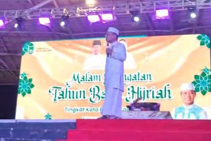 Ustaz Das\'ad Latif: Jangan Jadikan 1 Muharram Cuman Agenda Tahunan, Lisan Hijrah Perbuatan Masih Zolim, Itu Drama!