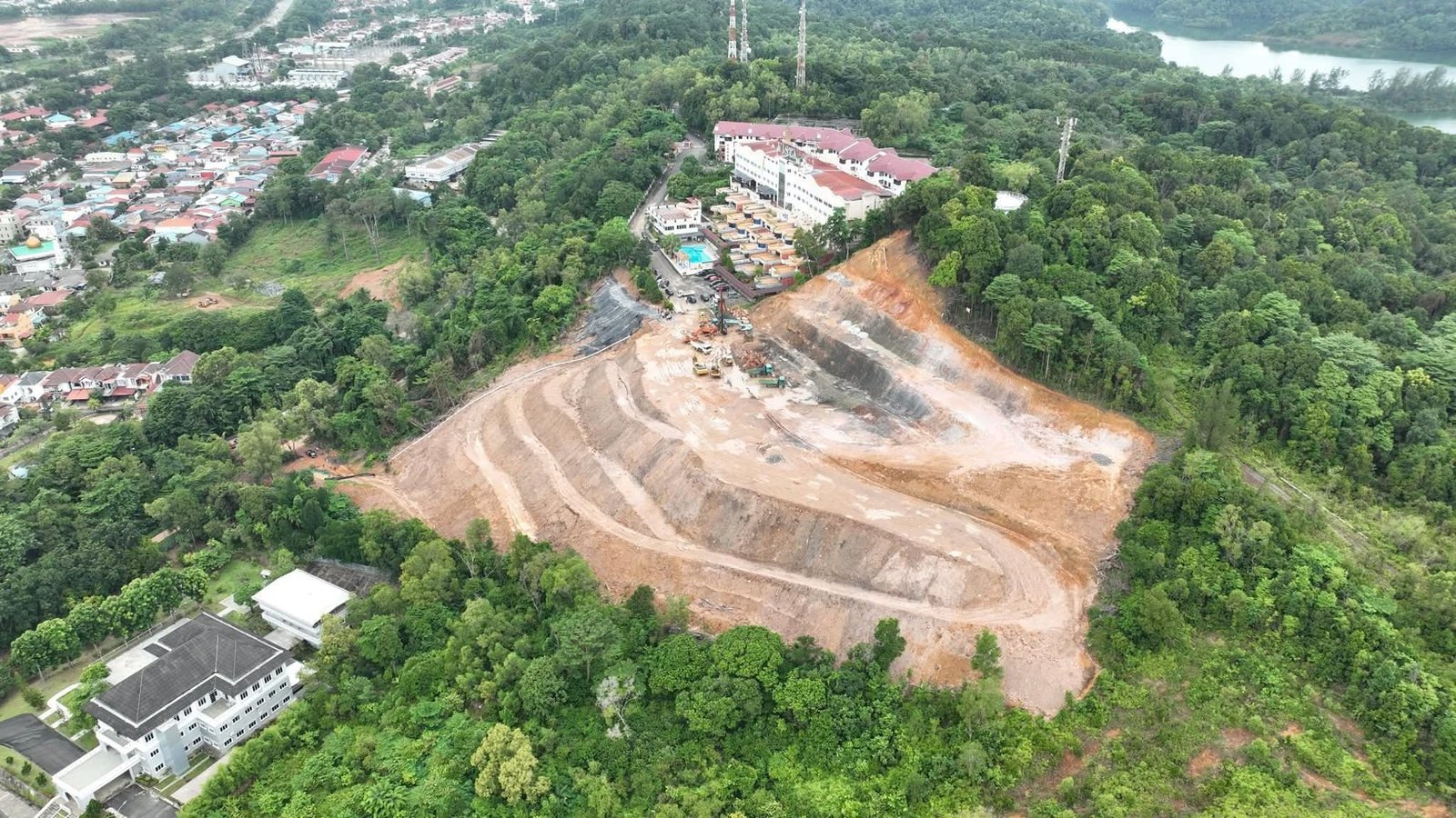 Potensi Bencana, Amsakar tegas Setop Cut and Fill Kawasan Hotel Vista