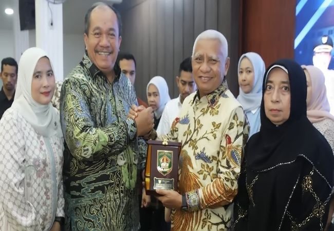 Surya Hadiri Malam Pengantar Tugas sebagai Wakil Gubernur Sumatera Utara