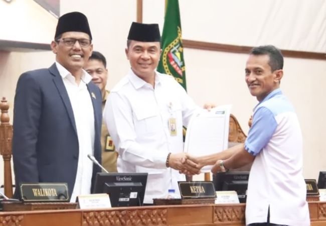 Seluruh Fraksi DPRD Batam Setujui Pembahasan Ranperda Kota Ramah Anak, Pansus Resmi Dibentuk