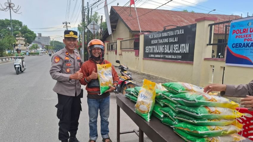 Polsek Tanjung Balai Selatan Gelar Gerakan Pangan Murah (GPM)