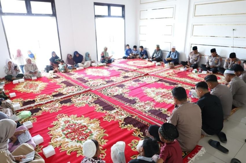 Polres Tapsel Gelar Yasinan, Doakan Anak Yatim dan Keselamatan Bangsa