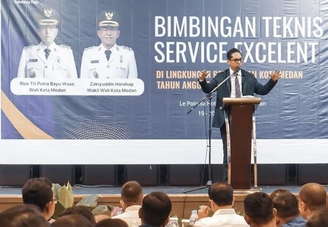 Lewat Bimtek Service Excellent, Wali Kota Medan Dorong ASN Terapkan Prinsip 7S dalam Pelayanan