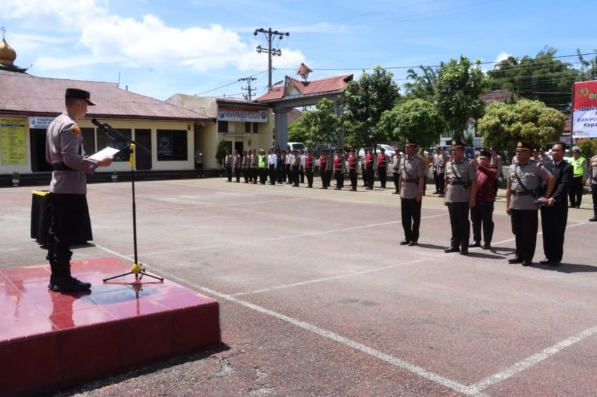 Polres Dairi Lakukan Sertijab Kasat Lantas dan Kapolsek, Ini Pesan Kapolres