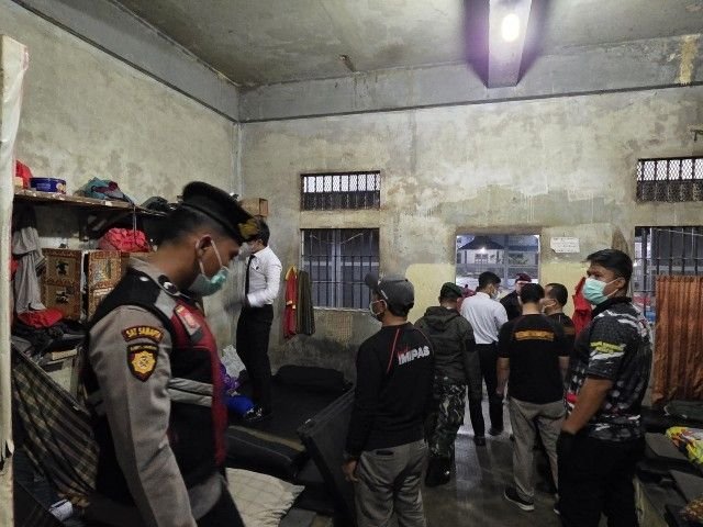 Tindaklanjuti Instruksi Menteri, Lapas P.Sidimpuan Gelar Razia Bareng TNI-Polri