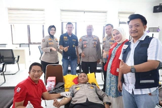 Kapolres Tapsel Ajak Personel Donor Darah, Warnai Hari Jadi Humas Polri ke-74