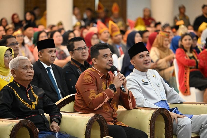 Bobby Nasution Janjikan Perbaikan Sekolah dan Tambahan Tunjangan bagi Guru di Pulau Simuk