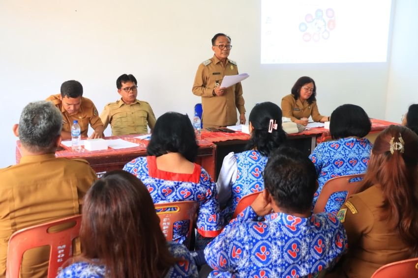 Wakil Bupati Samosir Tinjau Sejumlah OPD, Tekankan Disiplin dan Sinergi Antarinstansi