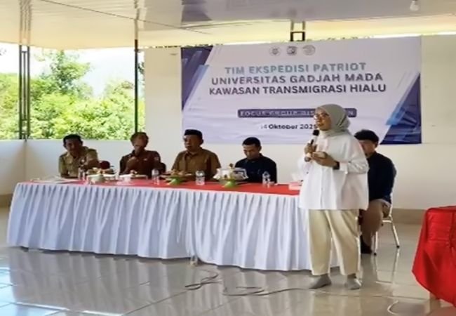Pemda Konawe Utara Gelar Diskusi Strategis dengan Tim Ekspedisi Patriot UGM di Kawasan Transmigrasi Hialu