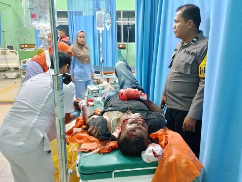 Motor dan Gerobak Hilang, Korban Kritis Dilarikan ke RSUD