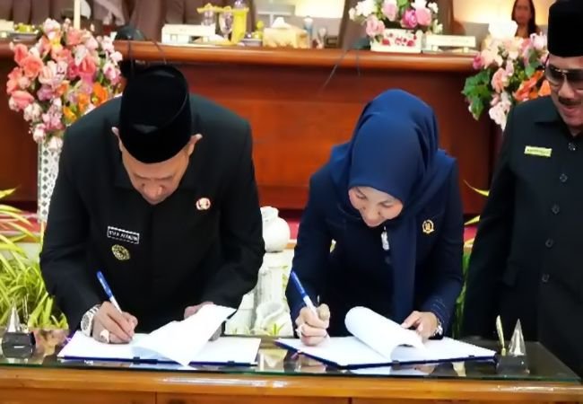 DPRD Langkat Gelar Paripurna Penandatanganan KUA&ndash;PPAS APBD 2026