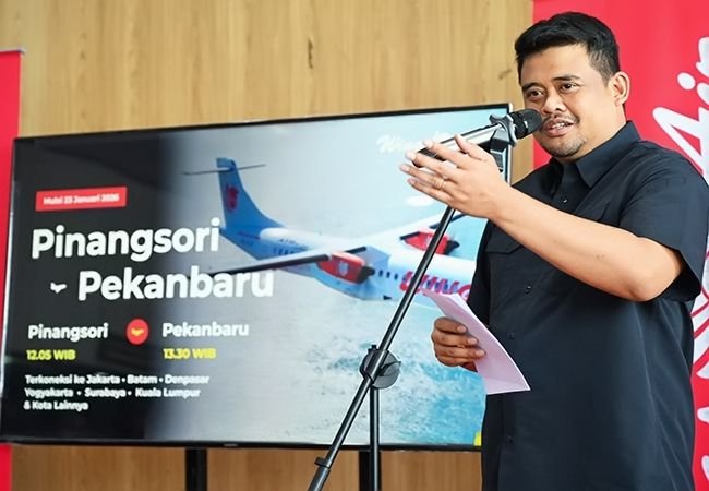 Rute Penerbangan Langsung Pinangsori-Pekanbaru Diresmikan, Harga Tiket Diminta Terjangkau