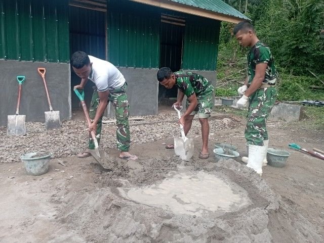 Dari Adukan Semen, TMMD 127 Wujudkan Fasilitas Sanitasi Warga Sangkunur