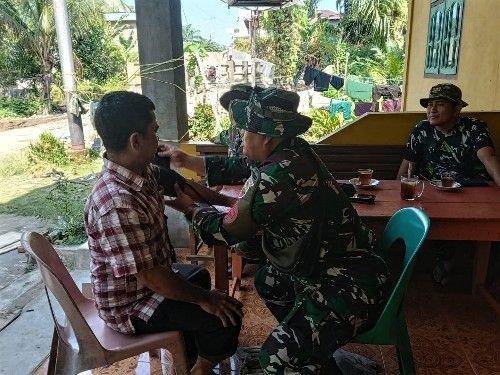 Satgas TMMD ke-127 Jemput Bola Berikan Layanan Kesehatan Gratis di Angkola Sangkunur