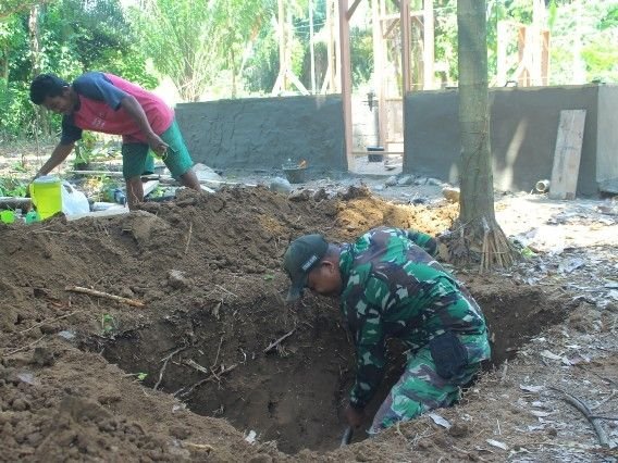 Satgas TMMD ke-127 Kodim 0212/Tapsel Bangun MCK, Pastikan Sanitasi Warga Sangkunur Lebih Sehat
