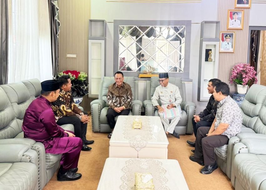 Kalapas Bagansiapiapi Silaturahmi ke Kediaman Bupati Rohil, Bahas Dukungan Pembinaan dan Percepatan Pemindahan WBP