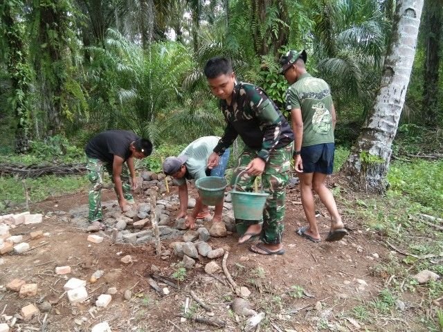 Dikebut Satgas TMMD, Fasilitas MCK Hadir untuk Warga Desa 3 Dolok