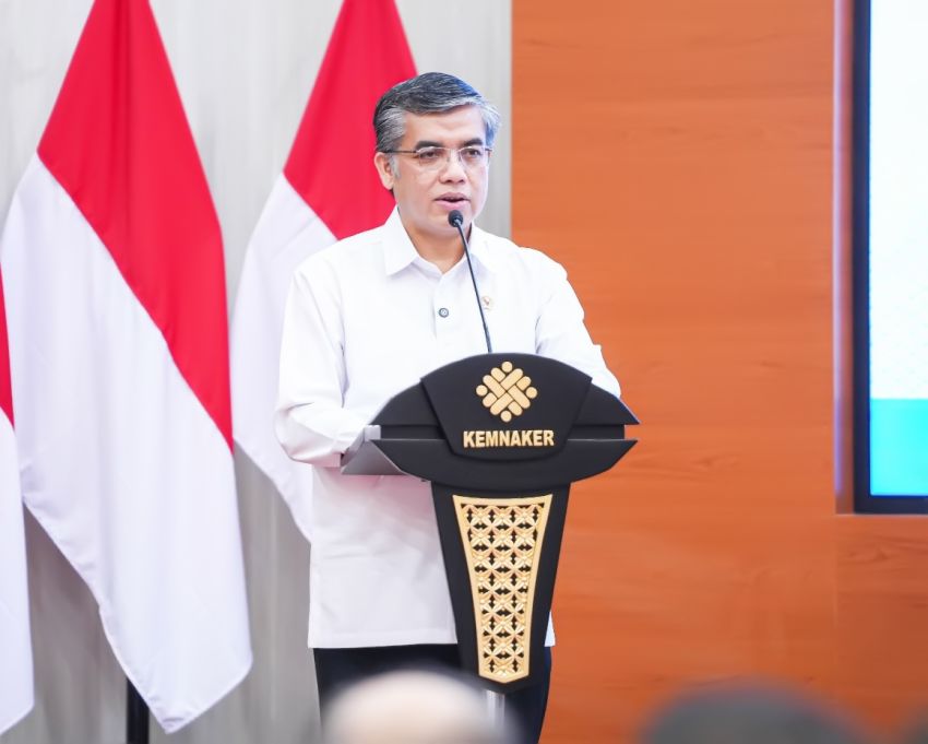 Menaker Yassierli Tegaskan Kesehatan Mental Jadi Prioritas dalam SMK3