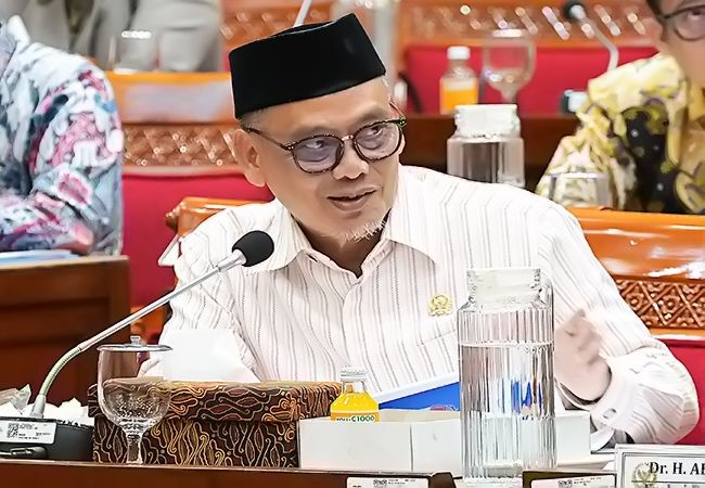 DPR Kritik Rencana Penutupan Prodi: Dinilai Abaikan Akar Masalah Pengangguran Terdidik