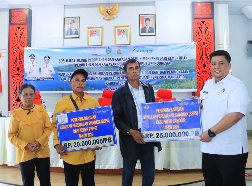 Bupati Samosir Serahkan 271 Bantuan Rumah Layak Huni