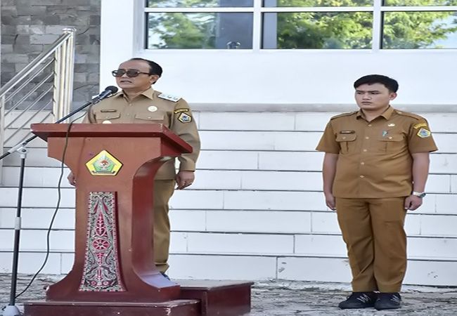 Pimpin Apel Perdana 2026, Wabup Samosir Tekankan Reformasi PAD dan Penguatan Kinerja ASN