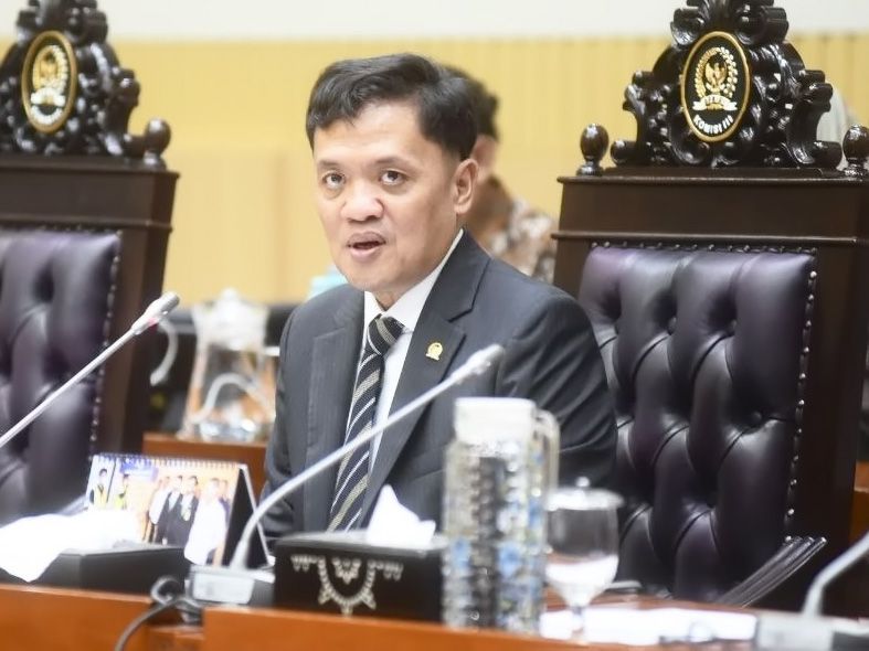 KUHAP Baru Perkuat Hak Tersangka dan Korban, DPR Yakin Reformasi Polri Semakin Terarah